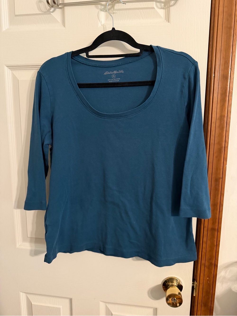Eddie Bauer Women's Scoop Neck Three-Quarter Sleeve Top - Teal